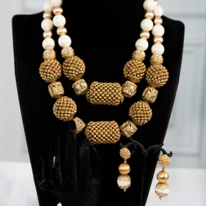 Ekanem white and gold  beads