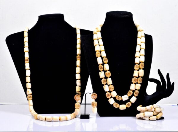 Tokunbo Couple white Coral Set