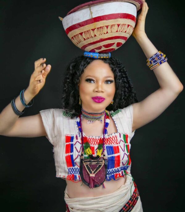 kaka white lady fulani combo