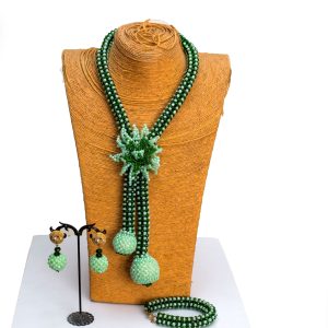 Iretiola bottle green single layered bead.